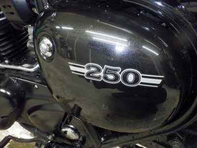 Kawasaki W250 2020