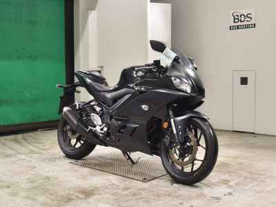 Yamaha YZF-R25 2021
