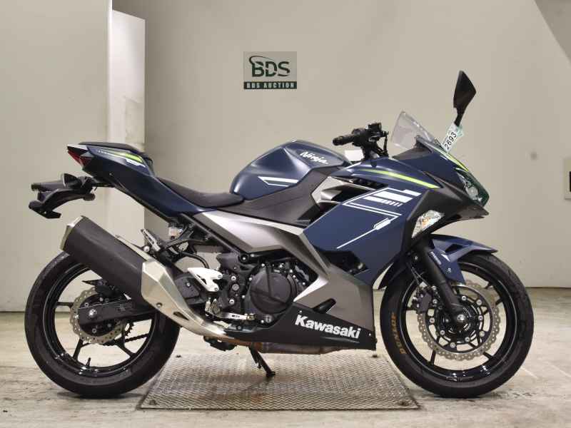 Kawasaki Ninja 400 2023