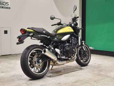 Kawasaki Z900RS 2023