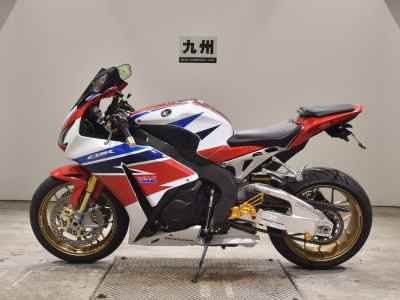 Honda CBR1000RR SP 2015
