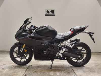 Honda CBR250RR 2023