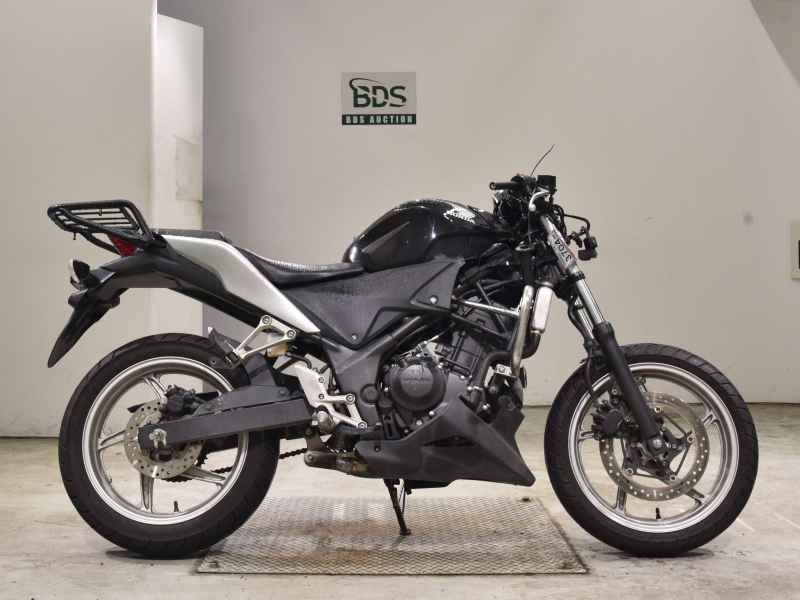 Honda CBR250R 2011
