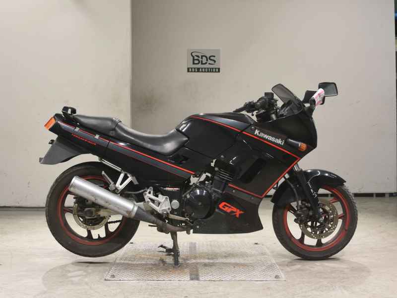 Kawasaki GPX250R 1987