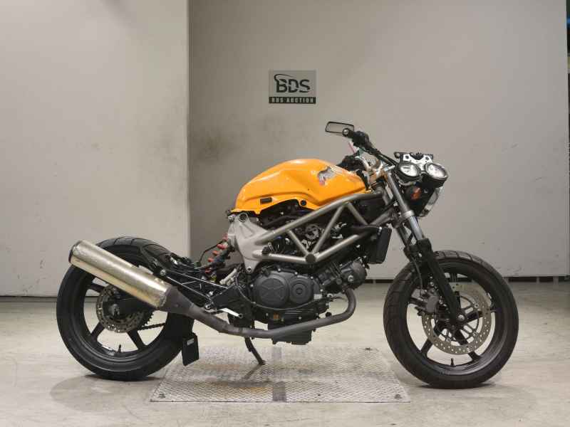 Honda VTR250 2013
