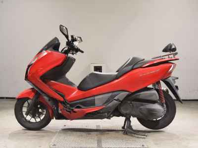 Honda Forza SI 2013
