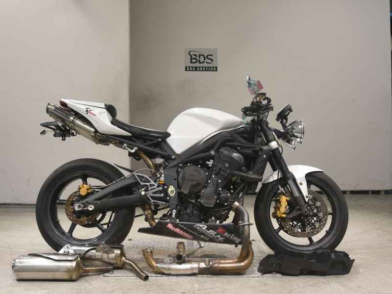 Triumph Street Triple R 2010