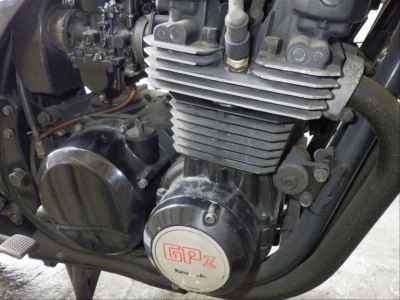 Kawasaki GPZ750 1984