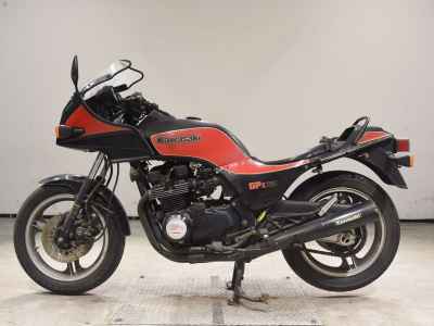 Kawasaki GPZ750 1984