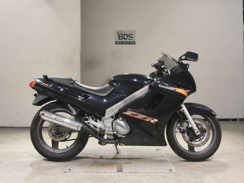 Kawasaki ZZR250 2002