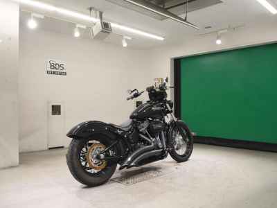 Harley-Davidson Street Bob FXBB107 2018