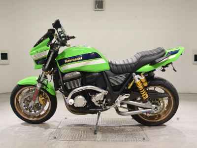 Kawasaki ZRX1200 DAEG 2011