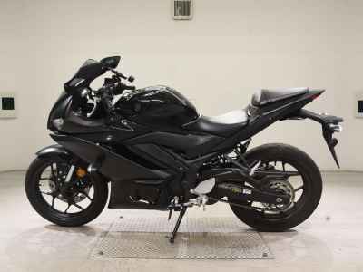 Yamaha YZF-R3 2021