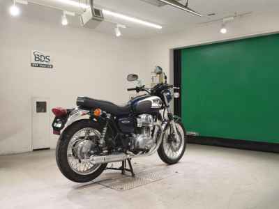 Kawasaki W800 2015