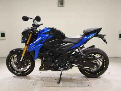 Suzuki GSX-S750 2022