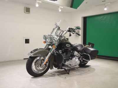 Harley-Davidson Heritage FLHC107 2021