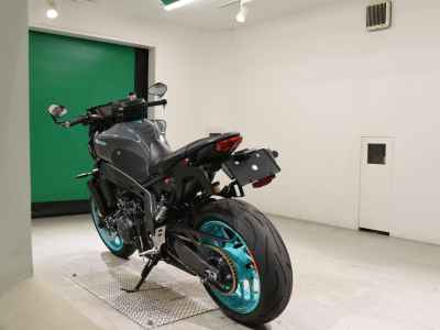 Yamaha MT-09 2022