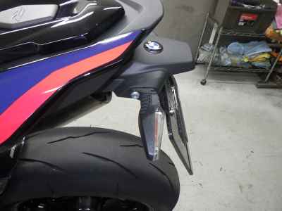 BMW M1000R 2023