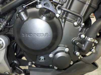 Honda CB250R 2019