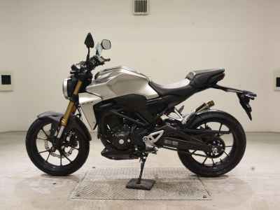 Honda CB250R 2019