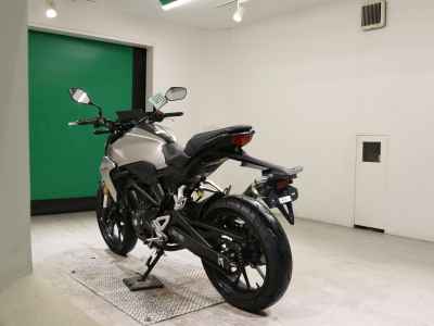 Honda CB250R 2019