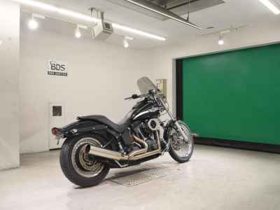 Harley-Davidson FXSTB1450 2003