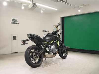 Kawasaki Z650 2019