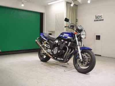 Yamaha XJR1300 2000