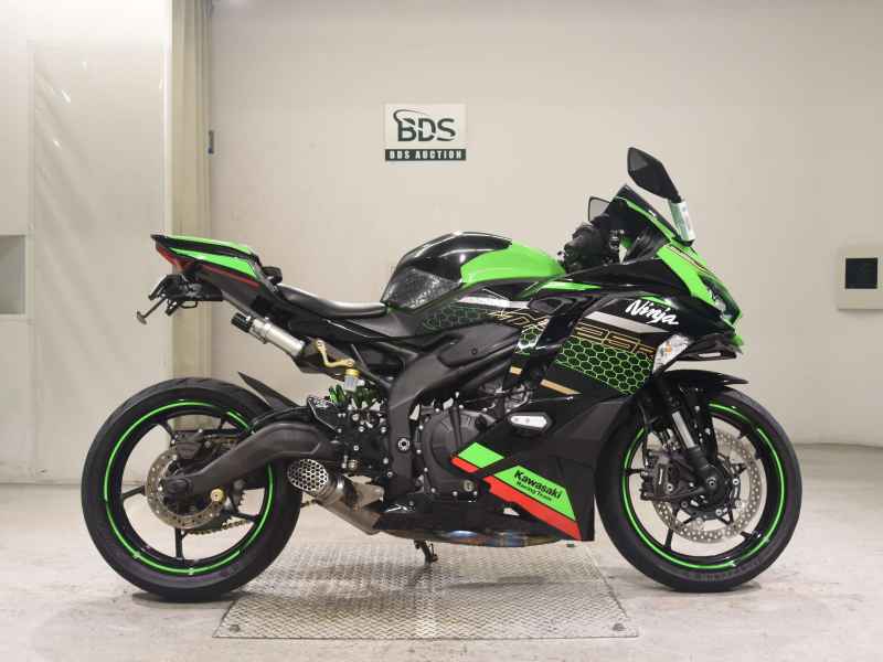 Kawasaki Ninja ZX-25R 2021