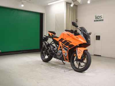 KTM RC 390 2023