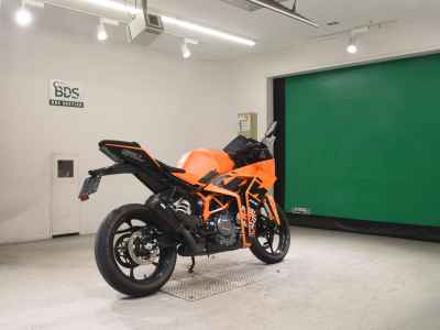 KTM RC 390 2023