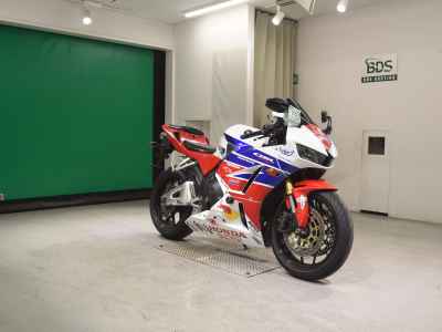 Honda CBR600RR 2016