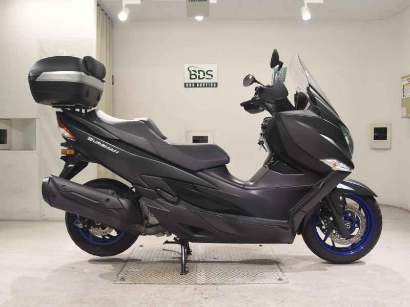 Suzuki Burgman 400 2023