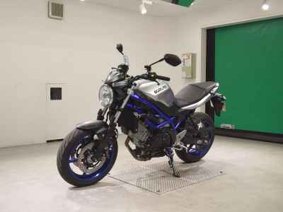 Suzuki SV650 2022