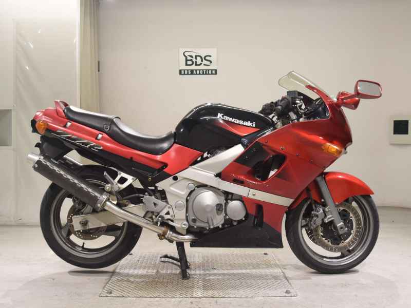 Kawasaki ZZR400 2000