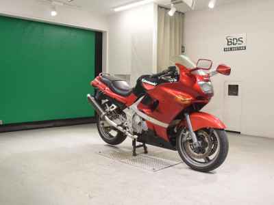 Kawasaki ZZR400 2000