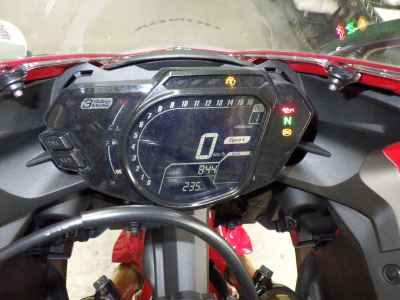 Honda CBR250RR 2023