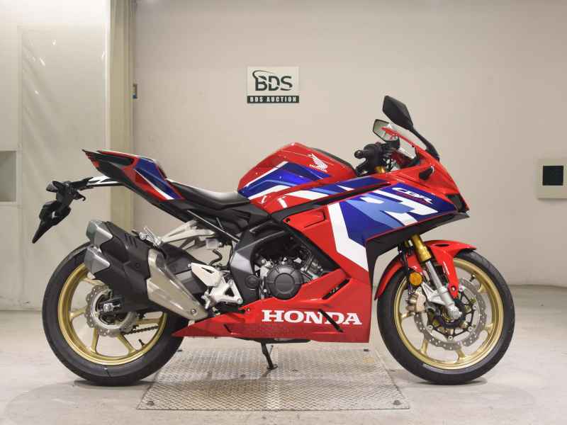 Honda CBR250RR 2023