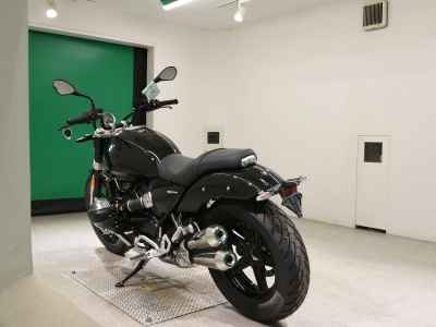 BMW R12 2025
