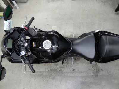 Yamaha YZF-R25 2023