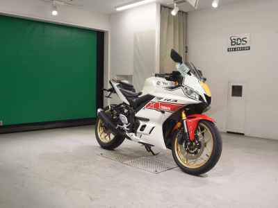 Yamaha YZF-R3 2022
