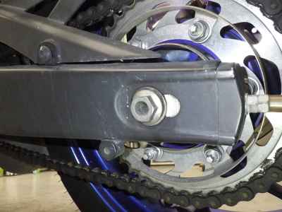 Yamaha YZF-R25 2015