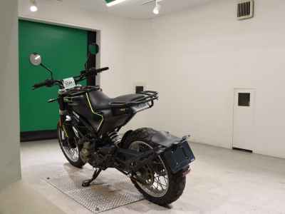 Husqvarna Svartpilen 401 2020