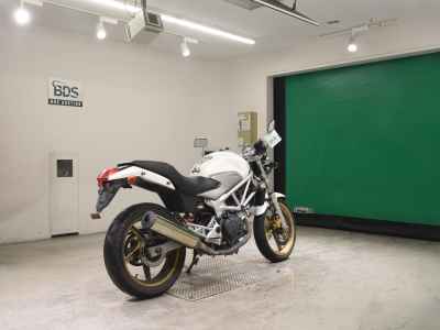 Honda VTR250 2011