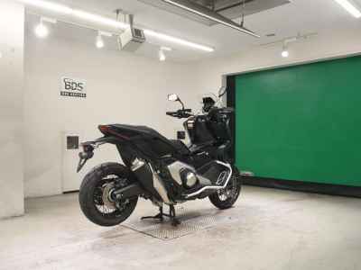 Honda X-Adv 750 2021