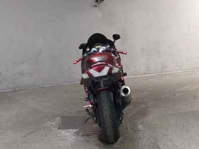 Kawasaki ZZR1400 2011
