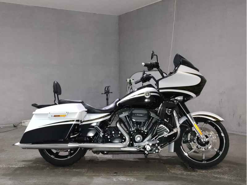 Harley-Davidson Road Glide FLTRXSE1800 2012