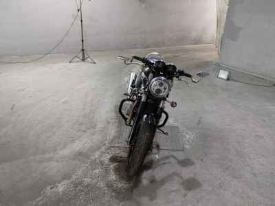 Triumph Thruxton 900 2013