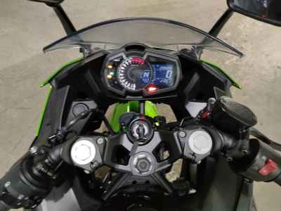 Kawasaki Ninja 400 2024