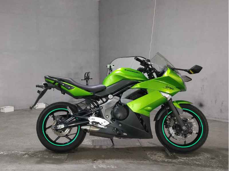 Kawasaki Ninja 400R 2013